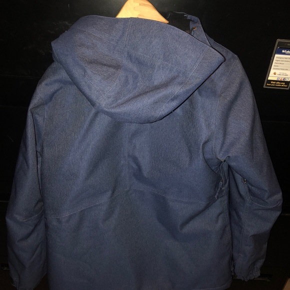 Sixeightsix 686 Winter Jacket - Picture 2 of 6